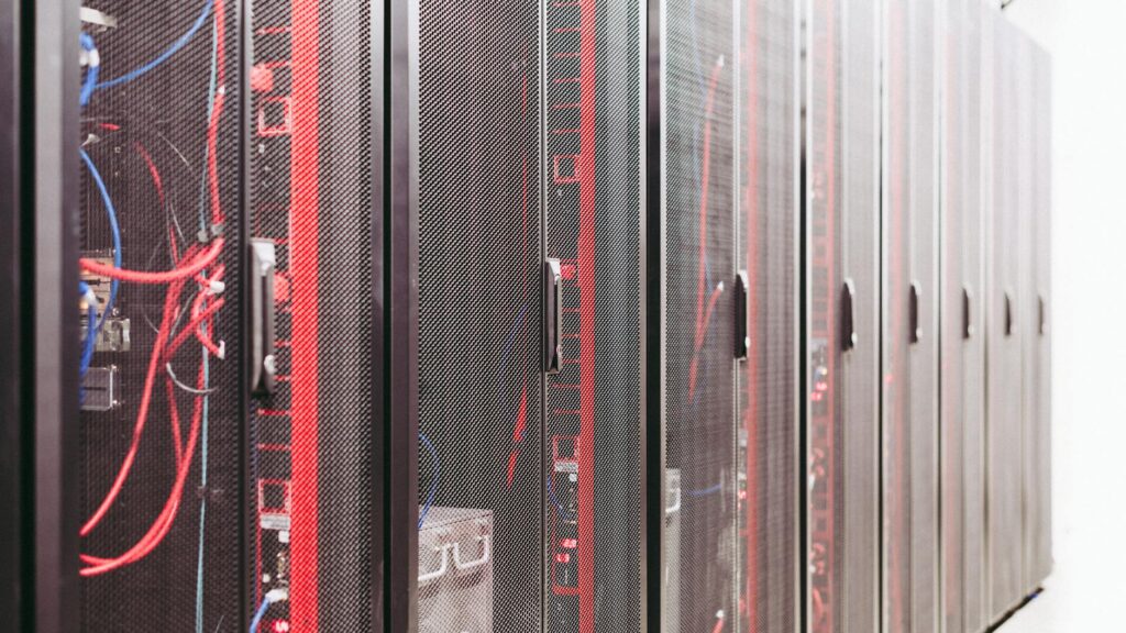 Technical diagram showing HTTP3 and QUIC protocol speed advantages for WordPress hosting